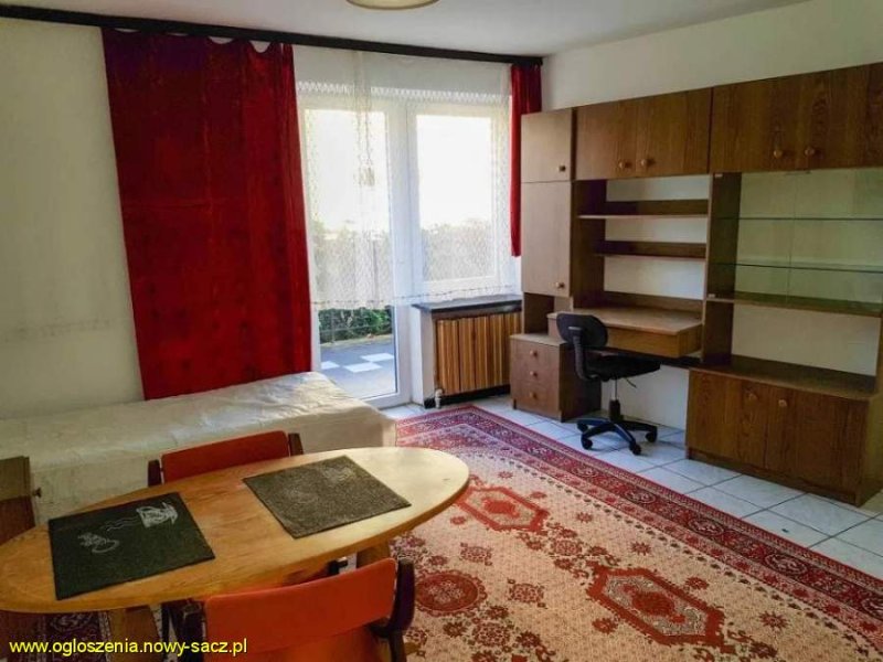 Pokój dla studenta i młodej uczącej się osoby. - 01