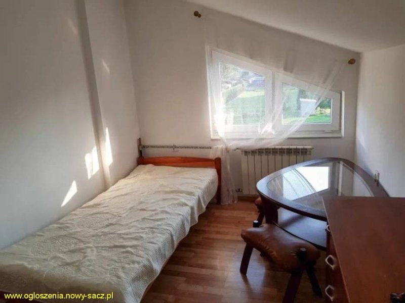 Pokój dla studenta i młodej uczącej się osoby. - 02