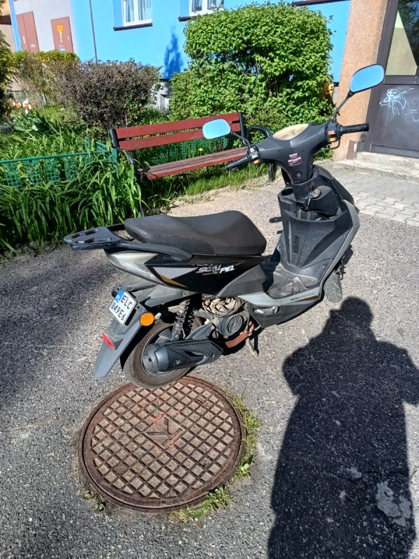 Sprzedam skuter - 03