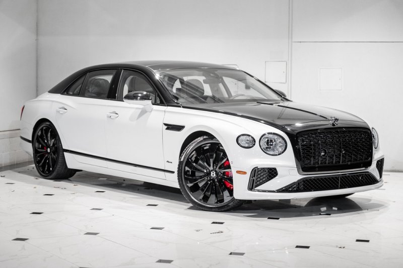 Bentley Flying Spur hybrid v8 power 1200KM WK1