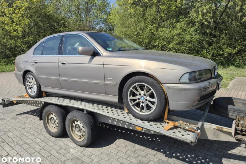 Bmw520i