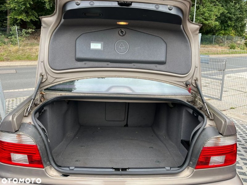 Bmw520i - 05 Bmw520i - 05