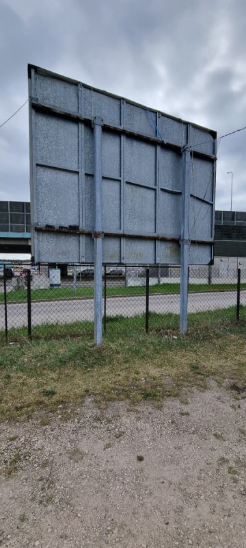 Reklama bilbord tablica