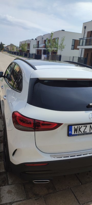 Mercedes Benz GLA 200 pełne AMG panoramiczny dach