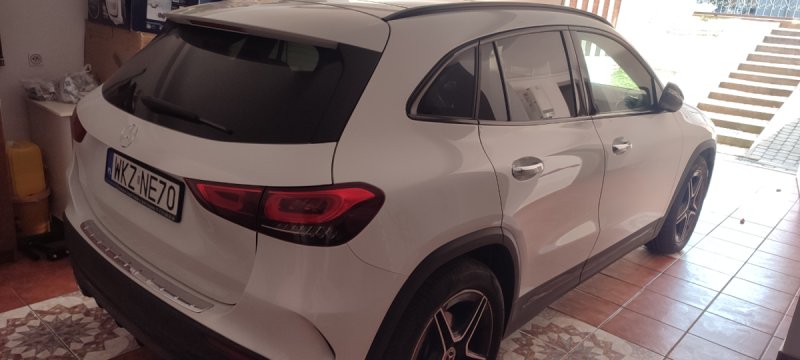 Mercedes Benz GLA 200 pełne AMG panoramiczny dach - 02