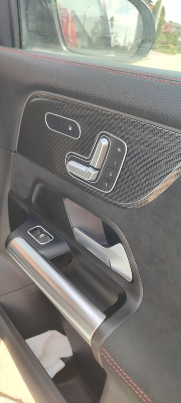 Mercedes Benz GLA 200 pełne AMG panoramiczny dach - 08