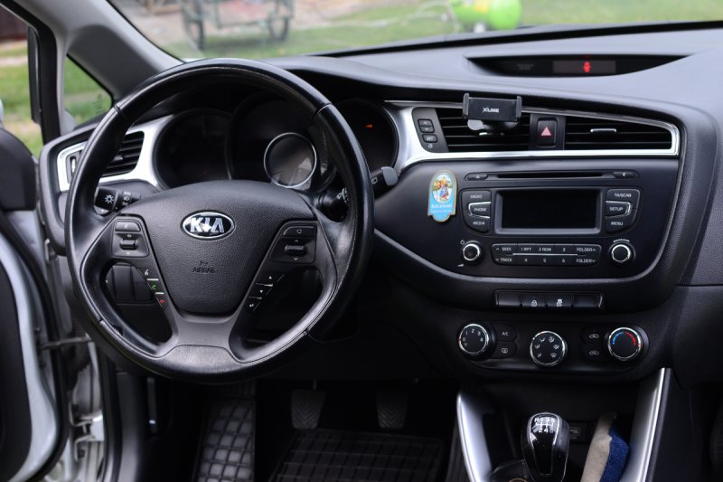 Kia Ceed 2017 Diesel 1,4 - 03 Kia Ceed 2017 Diesel 1,4 - 03