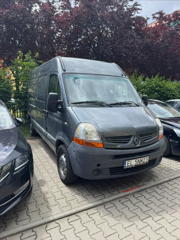 Renault master 2.5 2009r. - 01