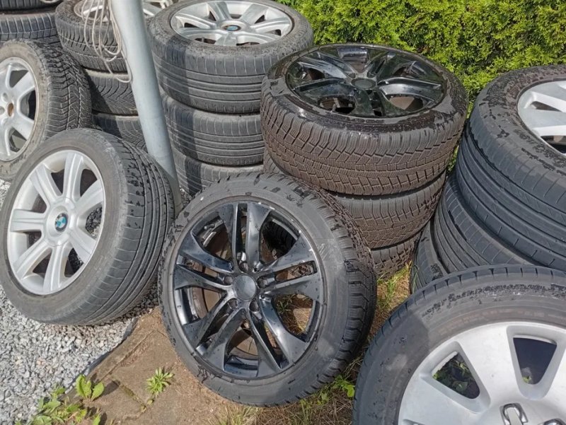 Koła Aluminiowe 17 Czarne + Opony Viking