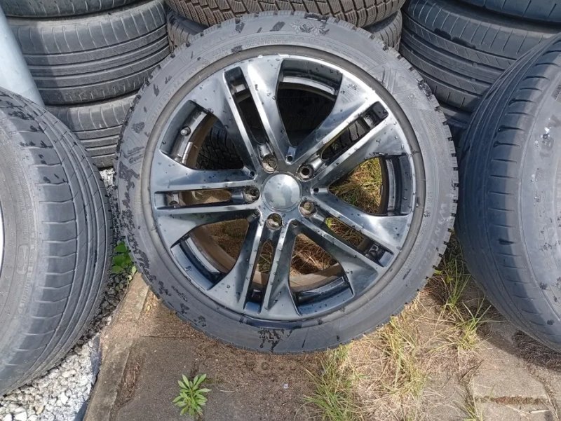 Koła Aluminiowe 17 Czarne + Opony Viking - 01