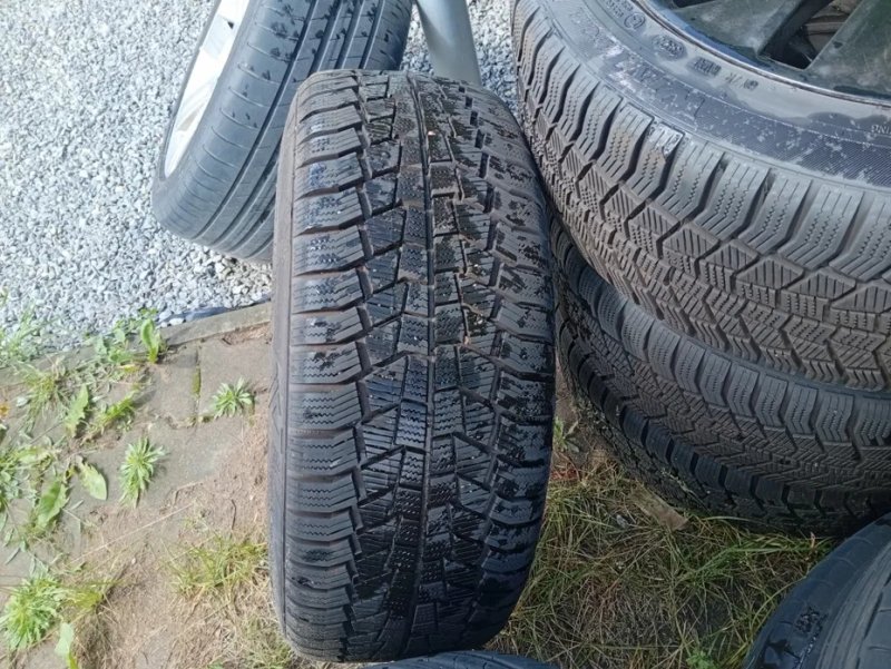 Koła Aluminiowe 17 Czarne + Opony Viking - 04