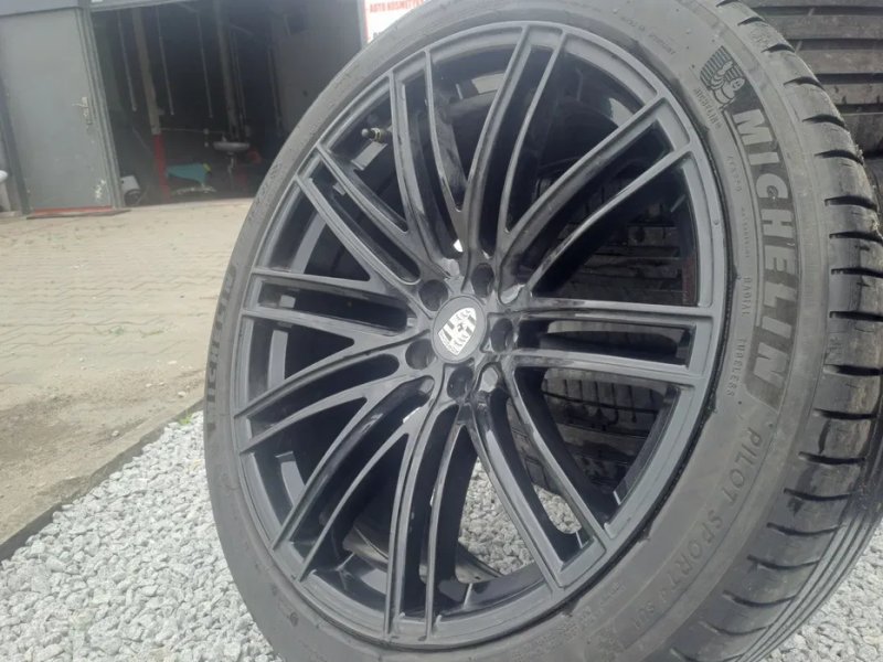 Koła Porsche Macan 21 + Opony Michelin Pilot Sport - 03