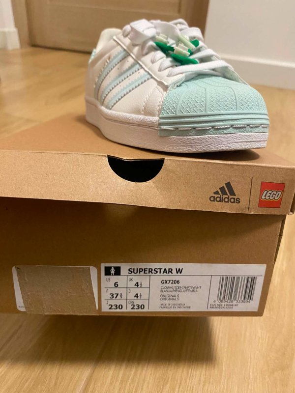 Adidas Originals Superstar x LEGO - 02 Adidas Originals Superstar x LEGO - 02