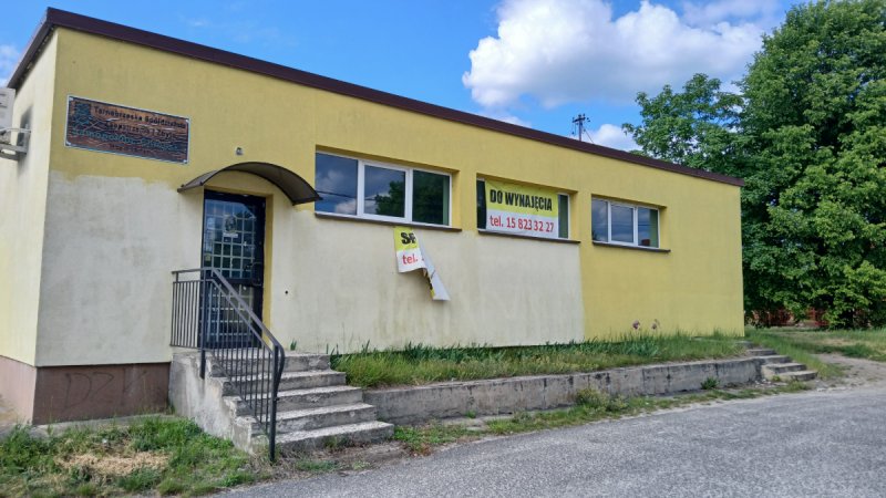 Budynek z działka - 01 Budynek z działka - 01