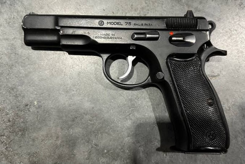 Pistolet Cz75 kupię