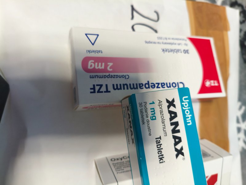 Xanax1mg/Clon2mg/Tramal200mg/Pregabalin3OOmg ETC