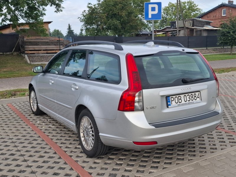 Volvo v50 2008 r. Diesel, Klimatyzacja, Tempo - 02 Volvo v50 2008 r. Diesel, Klimatyzacja, Tempo - 02